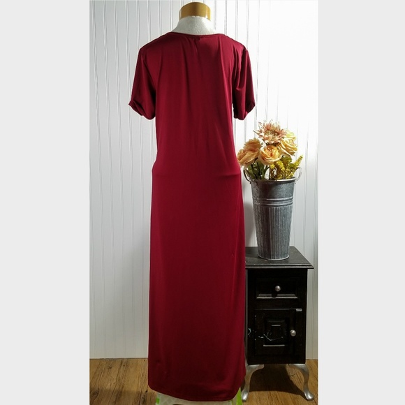 | meaneor | cranberry red t-shirt maxi dress - Picture 3 of 5